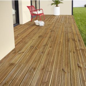 Lame de terrasse Pin CL4 marron Profil ondes  27x145mm De 3000 mm à 6000 mm